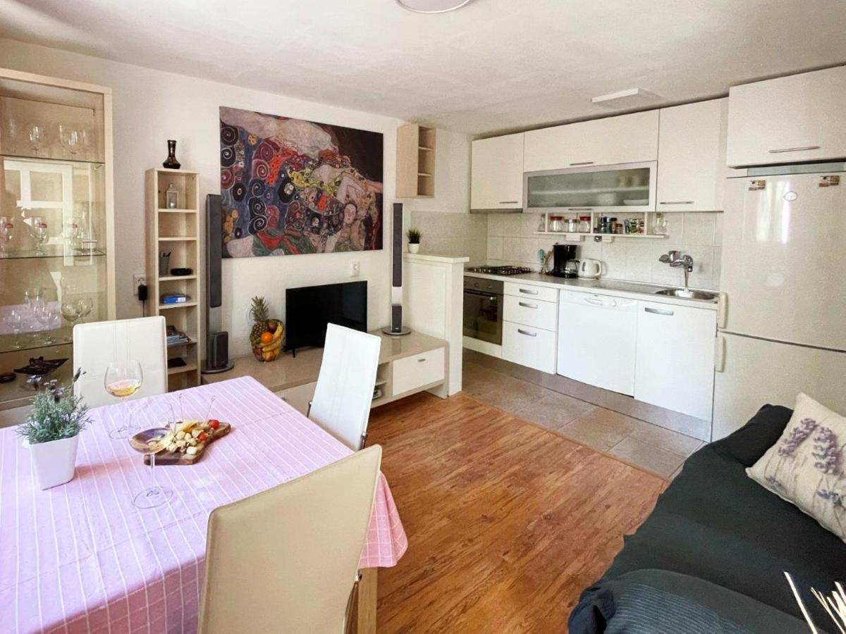 Apartment Nono Moj Ragusa Esterno foto
